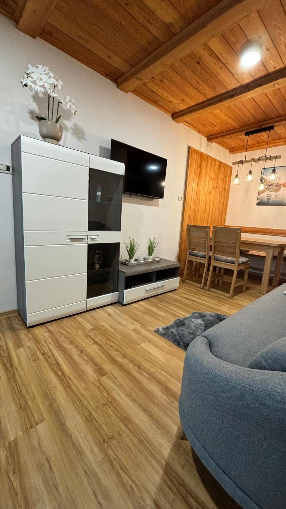 Apartmaji Winter Garden Apartman Kranjska Gora